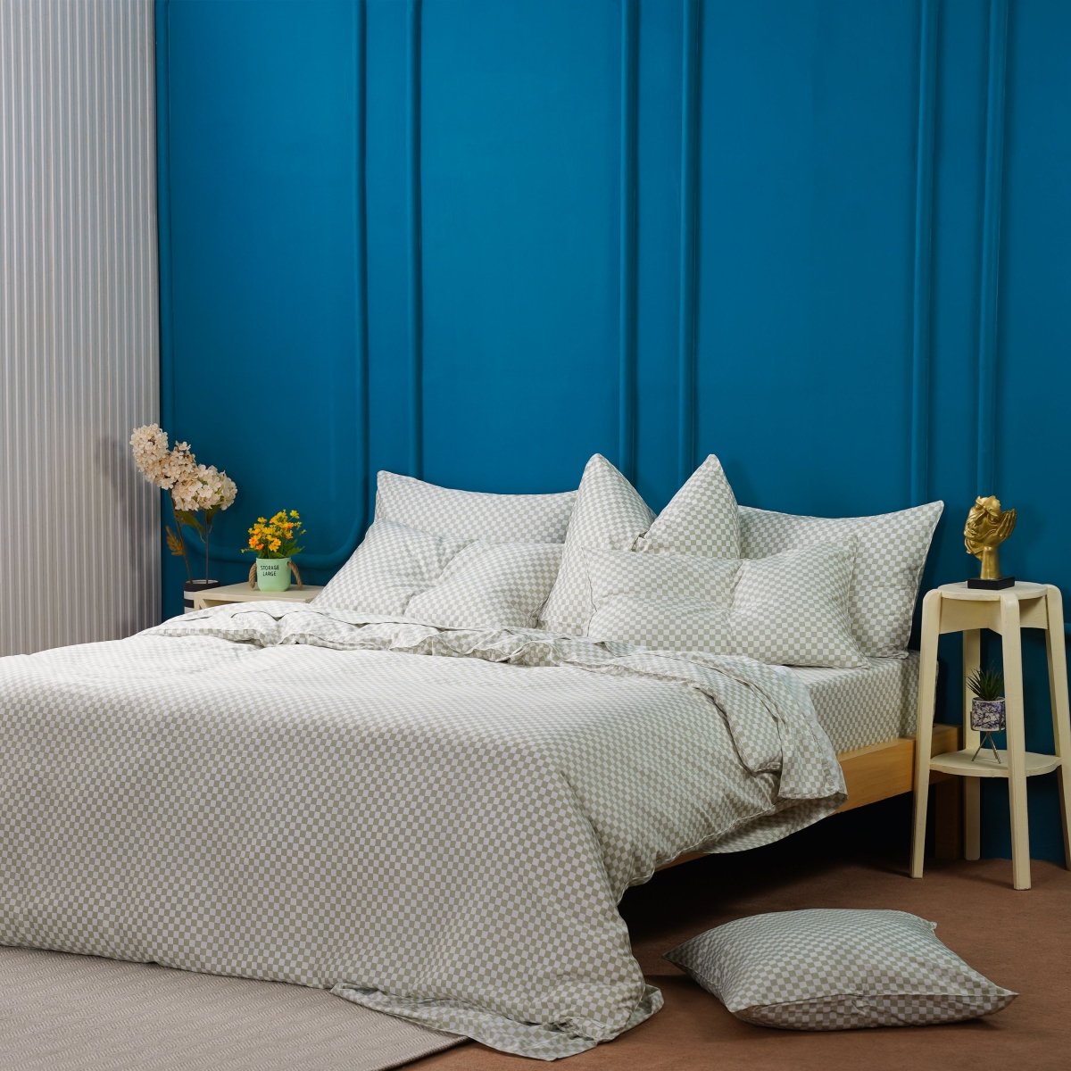 Ackly Bamboo Sage Checkered Full Bedding Set